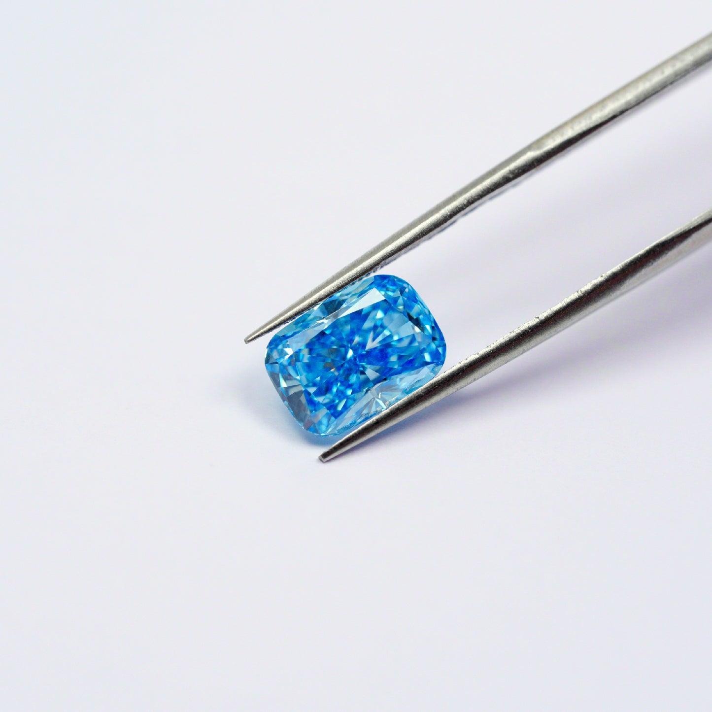 Cushion modified 3.06ct Fancy Vivid Blue VVS2 EX EX